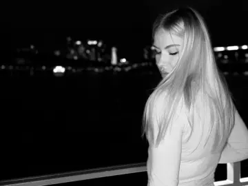Adult Webcams with MariBrandel - Livejasmin