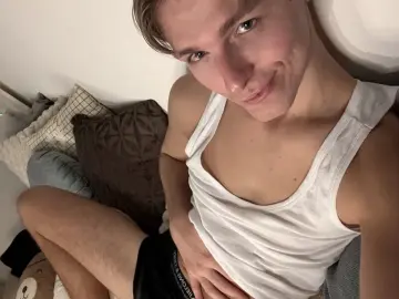 Nude Webcam with RafaelDrew - Livejasmin
