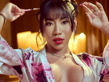 Sex Chat with EvaParkert - Livejasmin