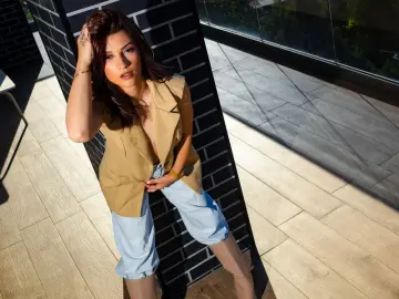 Live Porn with SofiaRoose - Livejasmin