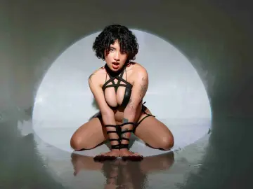 Adult Video Chat with DixieLyons - Livejasmin