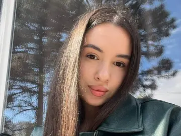 Free Porn Cam with AmberPocasangre - Livejasmin