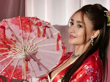 Adult Webcams with LindeWhite - Livejasmin