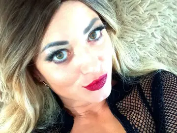 Sex Cam with LionessoneForu - Livejasmin