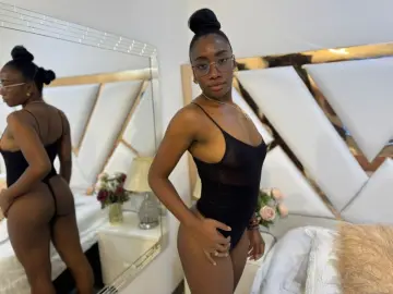 Live Sex with SelenaDave - Livejasmin