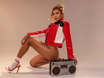 Adult Webcam with AnneRoss - Livejasmin