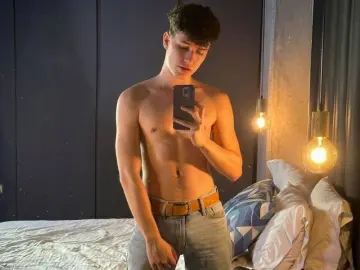 Free Porn Cam with AdrianMorelli - Livejasmin