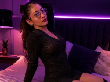 Sex Chat with LyaCunner - Livejasmin