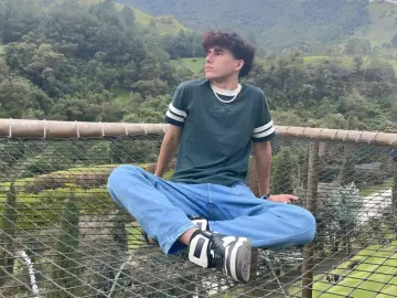 Sex Cam with FelipeArias - Livejasmin