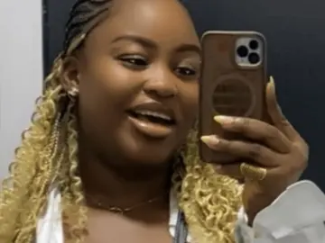 Adult Webcam with ZaraLure - Livejasmin