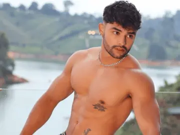 Live Porn with JordanKonnor - Livejasmin