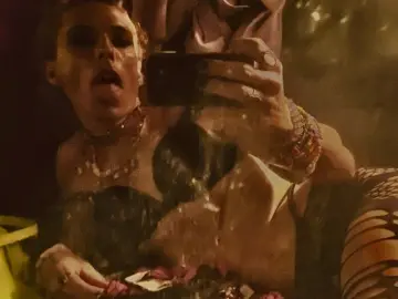 Sex Chat with SabrinaBukowski - Livejasmin