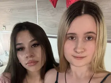 Adult Webcams with KirbyAndWilliam - Livejasmin