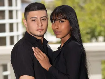 Free Live Porn with HannaAndApolo - Livejasmin