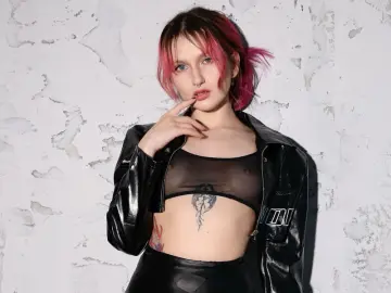 Adult Webcam with MilaDelays - Livejasmin