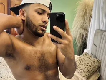 Free Porn Cam with RobinRieft - Livejasmin