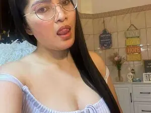 Adult Webcams with RedHOTPinay01 - Myfreecams