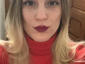 Adult Webcams with LiaMelanyy - Myfreecams