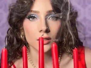 Watch Live Sex Cams with KristieBish - Myfreecams