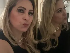 Best Webcam with Xx_Elena - Myfreecams