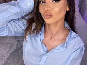 Adult Webcam with FlirtyFawn - Myfreecams