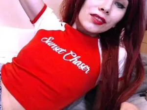 Live Sex Cam with Serena_Kiss - Myfreecams