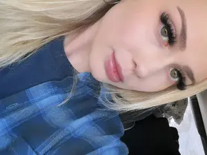 Adult Video Chat with AshleyMarina - Myfreecams