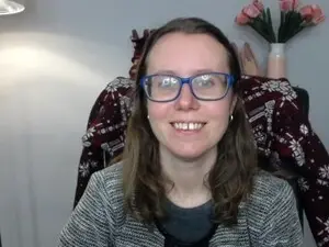 Nude Webcam with Shy_Lizzy - Myfreecams