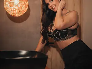 Sex Cam with SunnyRivers - Myfreecams