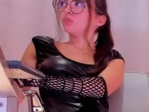 Best live sex cam show with Cute_fox_1 - Myfreecams