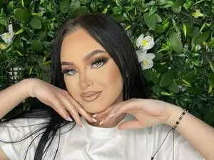 Sex Chat with KairaPotts - Myfreecams