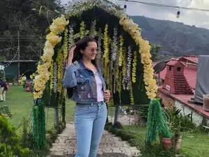 Best Webcam with CamiLatinAss - Myfreecams