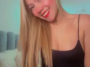 Nude Webcam with Saritaa__ - Myfreecams