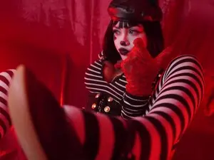 Live Sex Cam with Scarlet_01 - Myfreecams