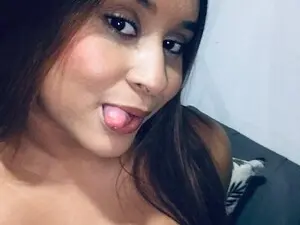 Live Sex Cam with Summer_Lanne - Myfreecams