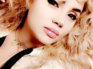 Live Sex with Blond3B - Myfreecams