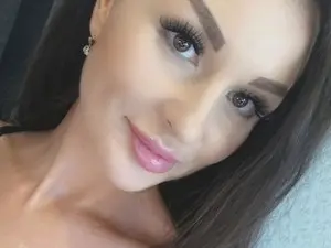 Best Webcam with LianaQueen - Myfreecams