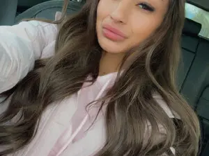 Private Sex Chat with CashleyBanks - Myfreecams