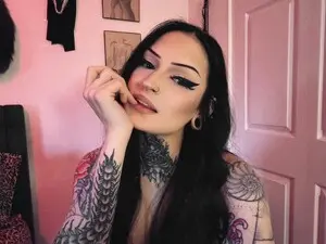 Watch Live Sex Cams with Ariaajadee - Myfreecams