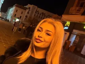 Sex Chat with Lissababe1 - Myfreecams