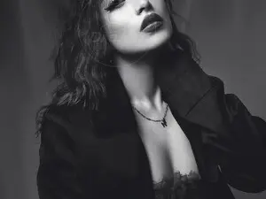 Sex Chat with Zoe_wils - Myfreecams
