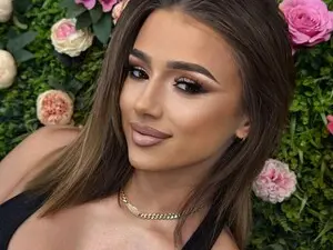 Adult Webcams with AishaSins - Myfreecams