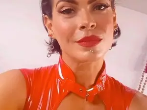 Best live sex cam show with VeronnaInk - Myfreecams