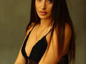 Adult Webcam with SophiePotter - Myfreecams