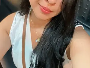 Private Sex Chat with ALINAOWENS - Myfreecams