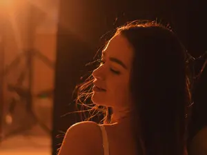 Live Porn with KiraLove - Myfreecams