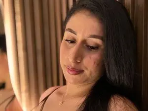 Adult Webcam with Amara18_ - Myfreecams