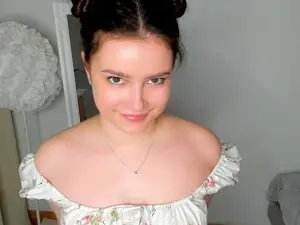 Watch Live Sex Cams with rizz_caprice - Myfreecams