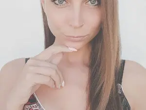 Free Porn Cam with Harley_Everly - Myfreecams