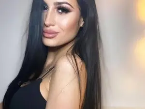Watch Live Sex Cams with QueenRafaela - Myfreecams